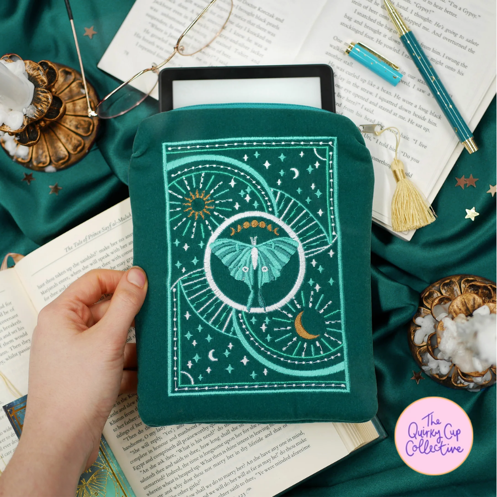 Kindle/E-Reader Sleeve | Luna Moth